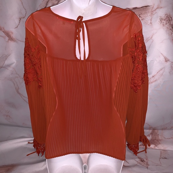 Lulumari Burnt orange Long sleeve blouse - Picture 2 of 8